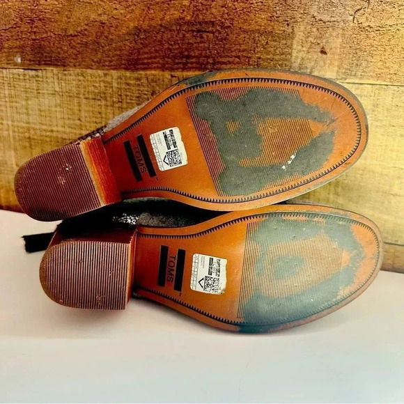 Toms Leila Wool Felt Ankle Bootie - Picture 8 of 9